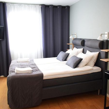 Hotell Gaestis Tierp Ngoại thất bức ảnh